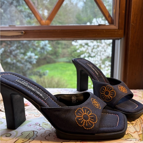 Vintage No Boundaries Dark Blue Denim Slide Heels with Orange Floral Stitching - Picture 5 of 7
